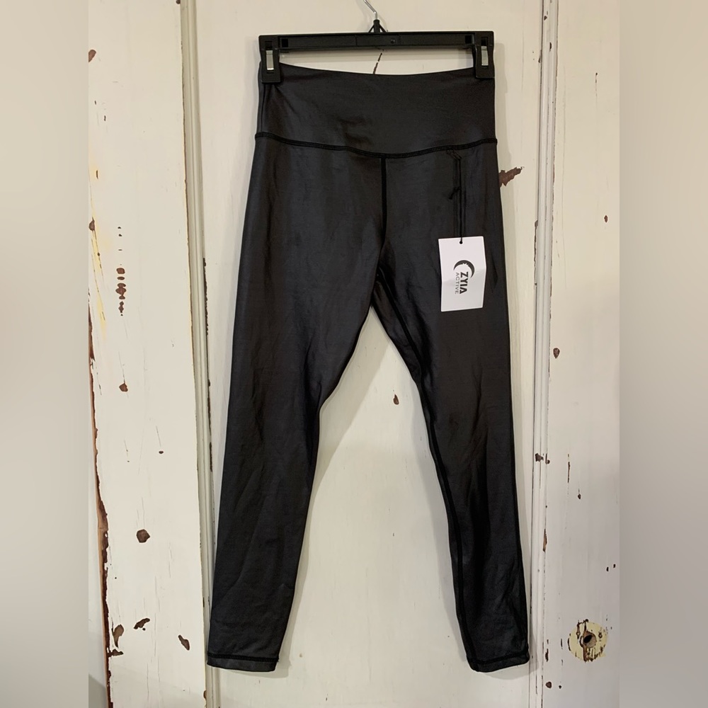 NWT Zyia Active Size 4 Black Metallic Light n Tight Hi-Rise 7/8 24” (4)
